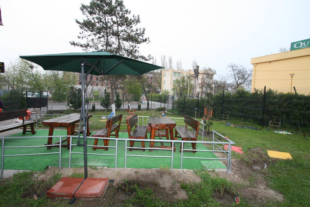 Hotel-hostel Mignon -private With Free Parking